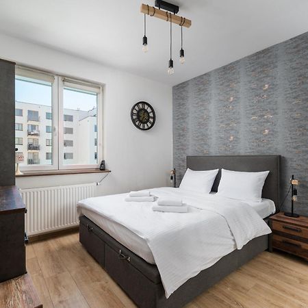 Wola Jana Kazimierza Chic Apartment Warsaw Exterior photo